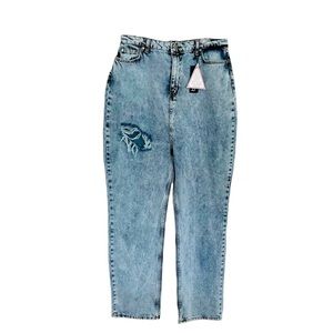 Boohoo Size 12 NWT‎ Tall Light Acid Wash Mom Jeans
